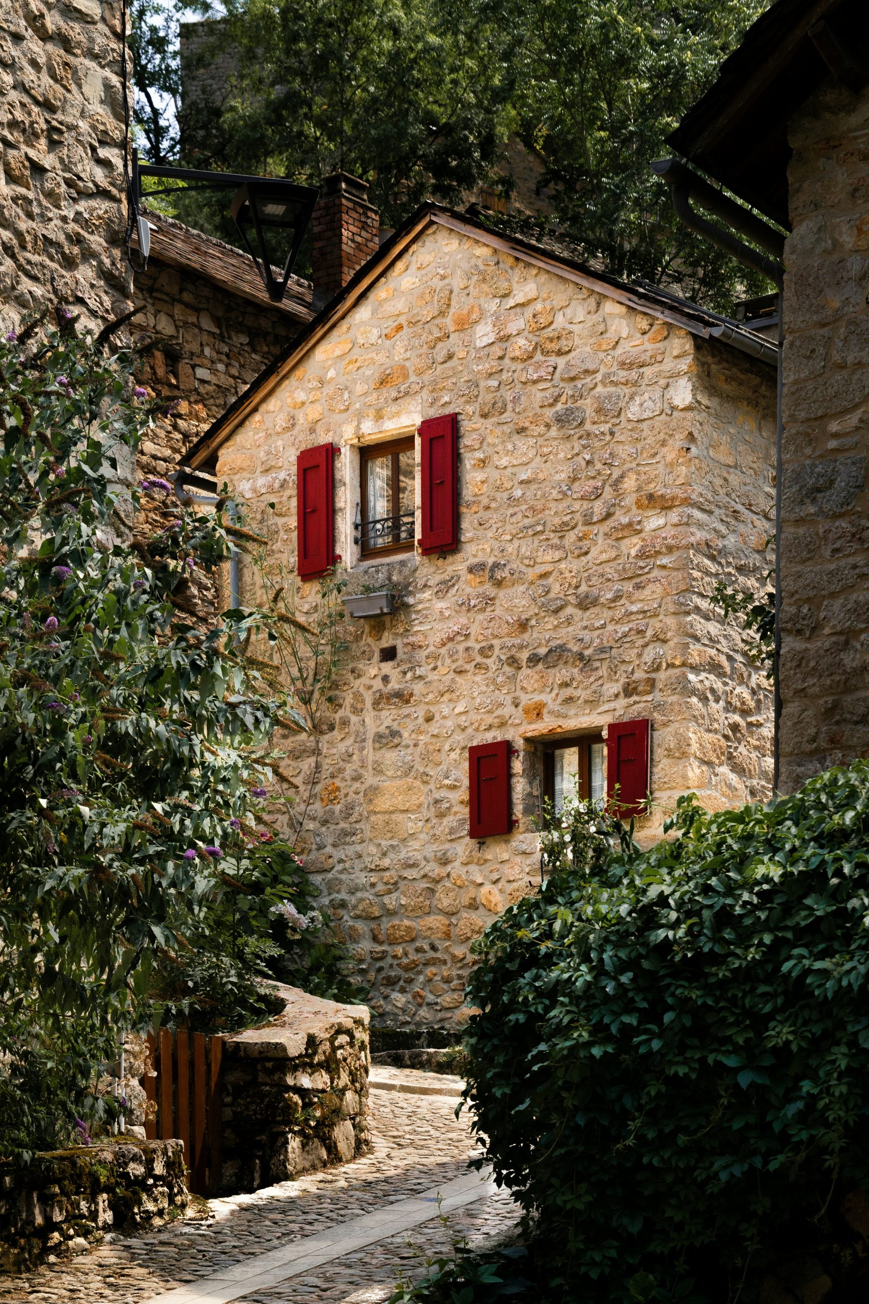Maison illustrant un projet de préparation immobilière à Rodez et en Aveyron